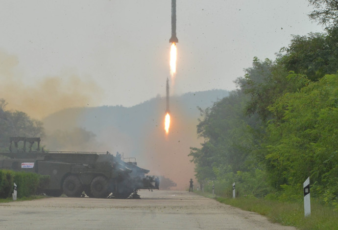 ניסוי טילים בקוריאה הצפונית (ארכיון) (צילום:  רויטרס)