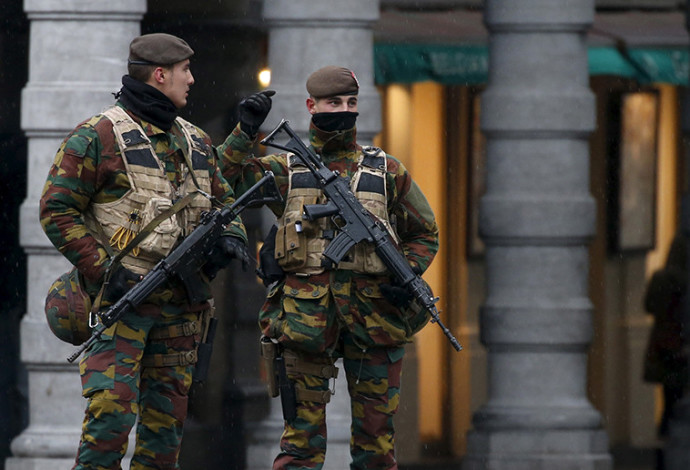 כוננות ביטחונית בבריסל לאחר הפיגועים בחודש מרץ 2016 (צילום:  רויטרס)