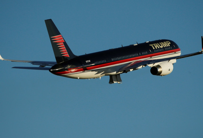 המטוס של דונלד טראמפ (צילום:  רויטרס)