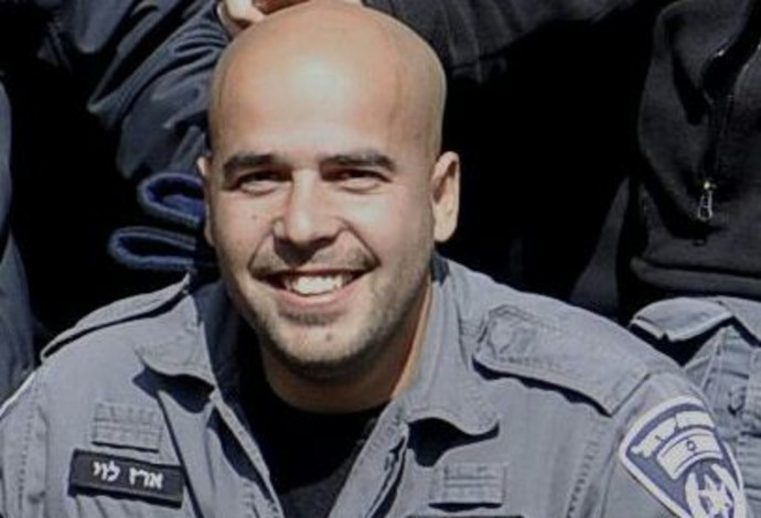 רס״מ ארז (עמדי) לוי ז״ל, השוטר אשר נרצח בפיגוע דריסה באום אל חירן (צילום:  דוברות המשטרה)