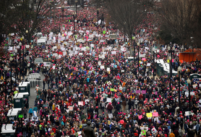 הפגנת נשים נגד טראמפ בוושינגטון (צילום:  רויטרס)