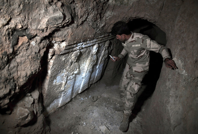 ממצאים ארכאולוגיים במוסול (צילום:  AFP)