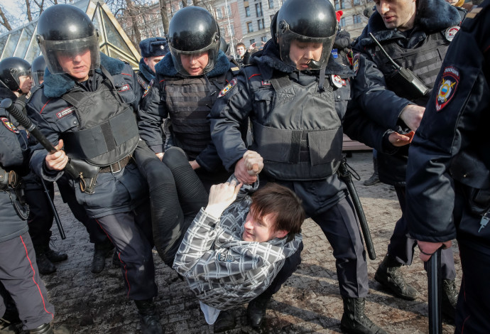 הפגנה נגד הנשיא פוטין, רוסיה (צילום:  רויטרס)