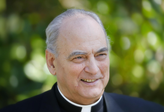 הבישוף מרצ'לו סנצ'ס סורונדו (צילום:  Dr Guillermo Simón)