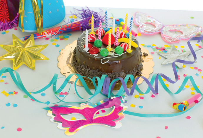 עוגת יום הולדת (צילום:  אינג אימג')