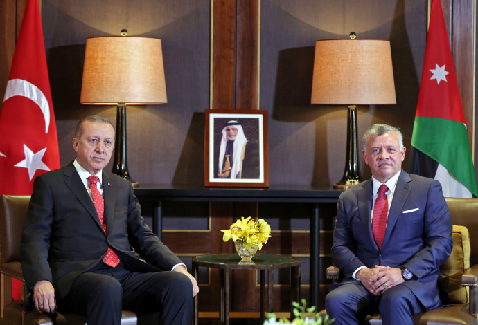 המלך עבדאללה השני וטאיפ ארדואן (צילום:  AFP)