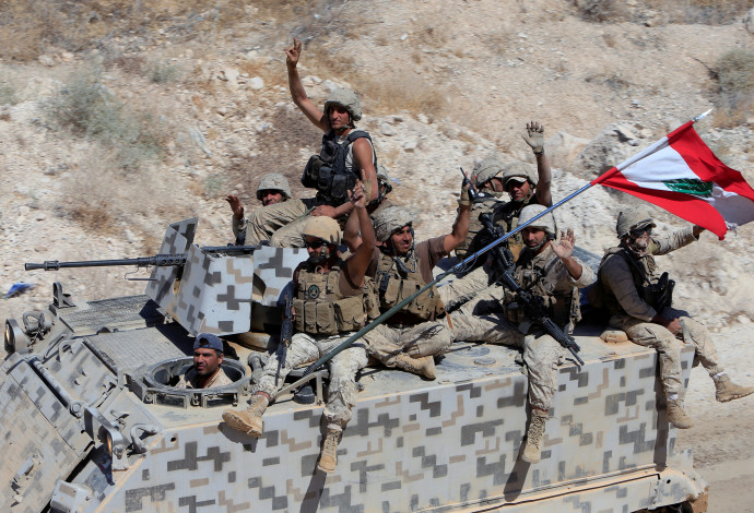 צבא לבנון חוגג ניצחון על דאעש (צילום:  רויטרס)