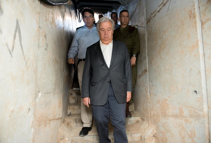מזכ"ל האו"ם בסיור במנהרת חמאס (צילום:  דובר צה"ל)