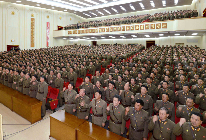 עצרת של צבא קוריאה הצפונית (צילום:  רויטרס)
