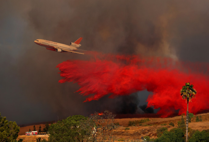 שריפות ענק, קליפורניה (צילום:  רויטרס)