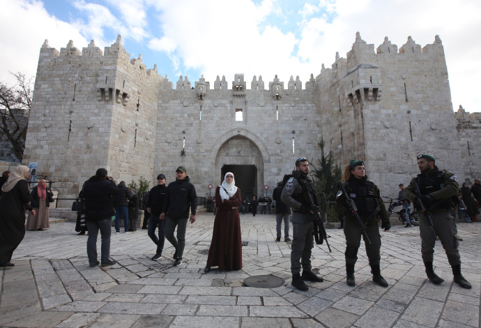שער שכם בירושלים  (צילום:  מרק ישראל סלם)