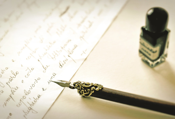 כתב יד (צילום:  אינג אימג')