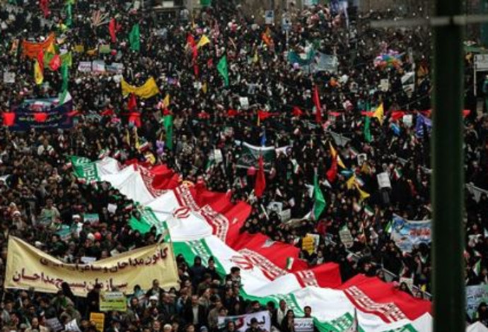 הפגנות באיראן (צילום:  הרשתות הערביות)