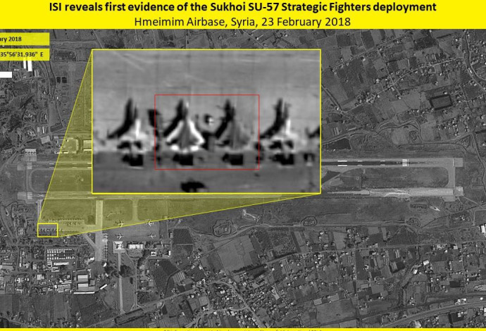 תצלומי לוויין החושפים את המטוסי חמקן הרוסים בסוריה (צילום:  ImageSat International: (ISI))