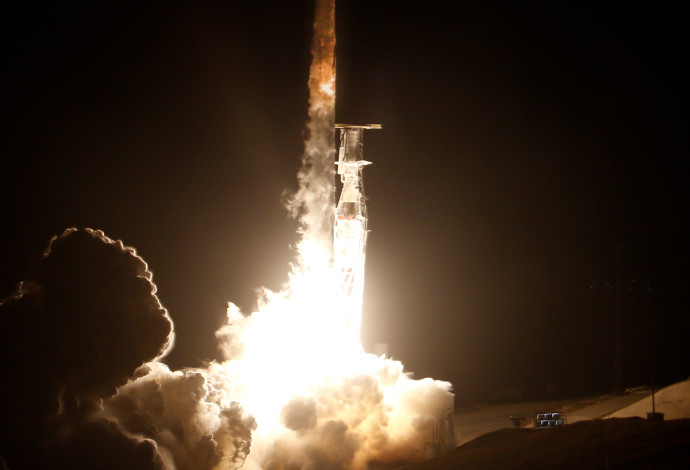 שיגור פלקון 9, ארכיון (צילום:  רויטרס)