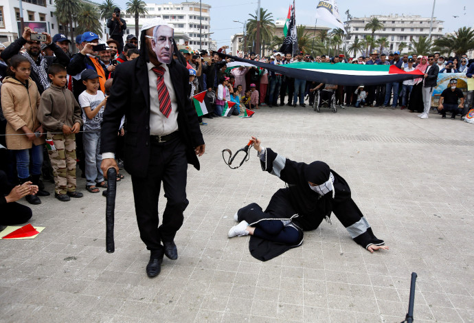 הפגנה נגד ישראל במרוקו (צילום:  רויטרס)