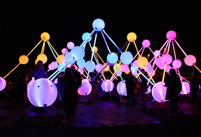 פסטיבל האור (צילום:  simone chua - australia)