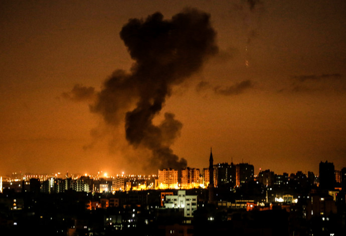 תקיפה בעזה (צילום:  AFP)