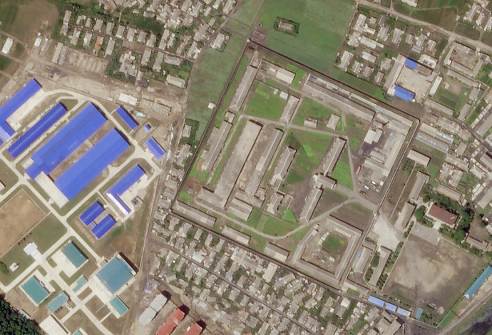 תמונות לווין של מפעל לייצור טילים בקוריאה הצפונית (צילום:  רויטרס)