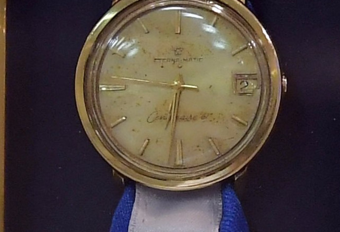 השעון של אלי כהן (צילום:  עמוס בן גרשום, לע"מ)