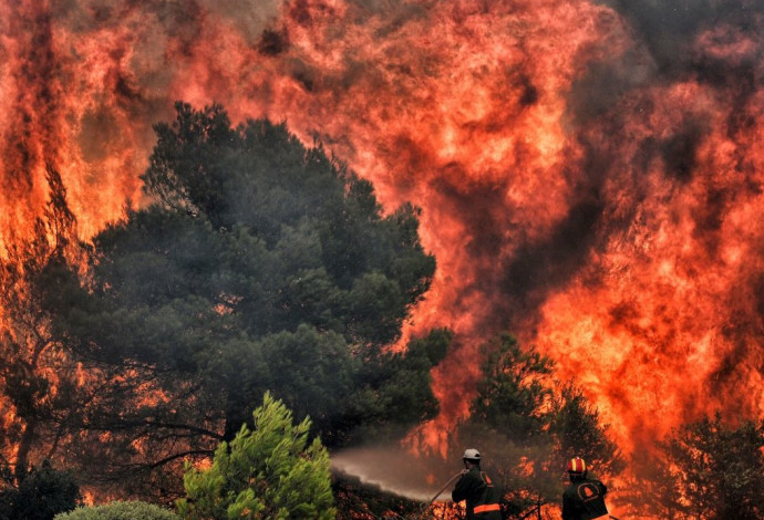 השריפות ביוון (צילום:  AFP)
