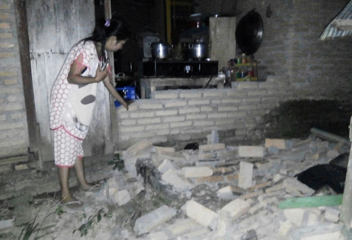 רעידת אדמה באינדונזיה (צילום:  AFP)