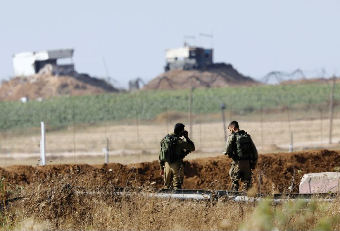 חיילי צה"ל בסמוך לגבול רצועת עזה (צילום:  jpeg image)