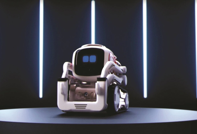 רובוט (צילום:  יח"צ)