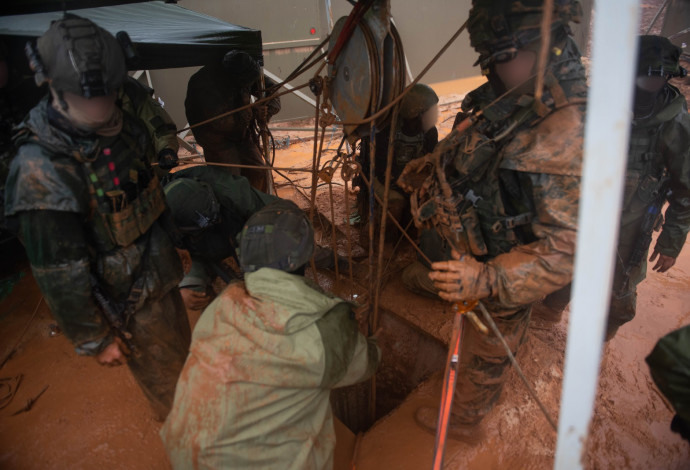 פעילות לחשיפת מנהרות בגבול הצפון (צילום:  דובר צה"ל)