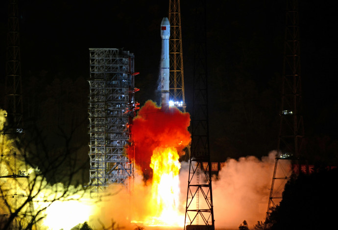 שיגור החללית הסינית (צילום:  רויטרס)