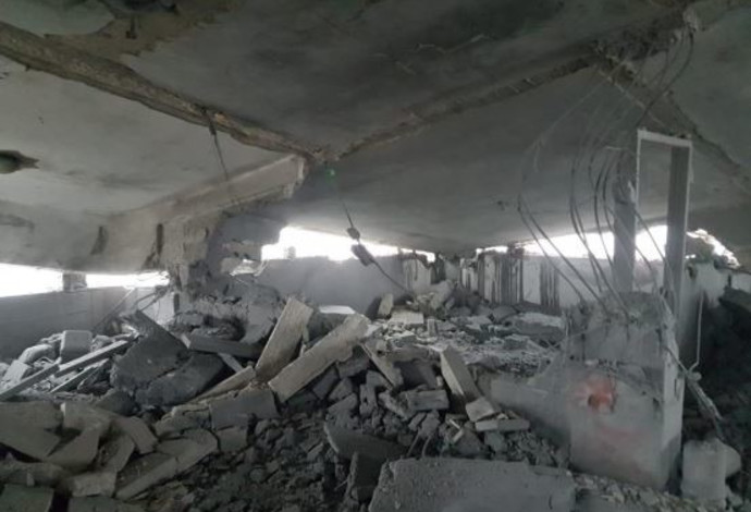 הרס דירת המחבל שרצח את ארי פולד (צילום:  דובר צה"ל)