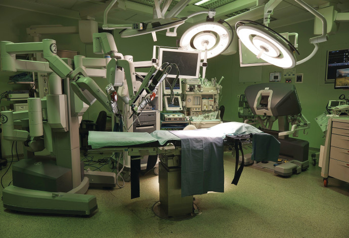 חדר ניתוח אסותא (צילום:  יח"צ)