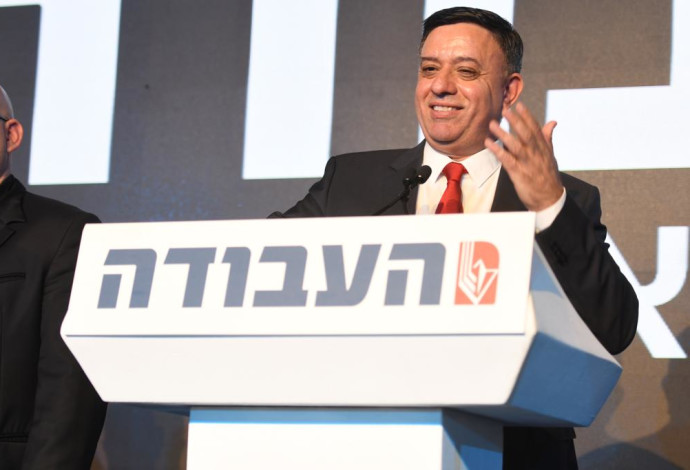 אבי גבאי אחרי הכרזת תוצאות הפריימריז (צילום:  אבשלום ששוני)