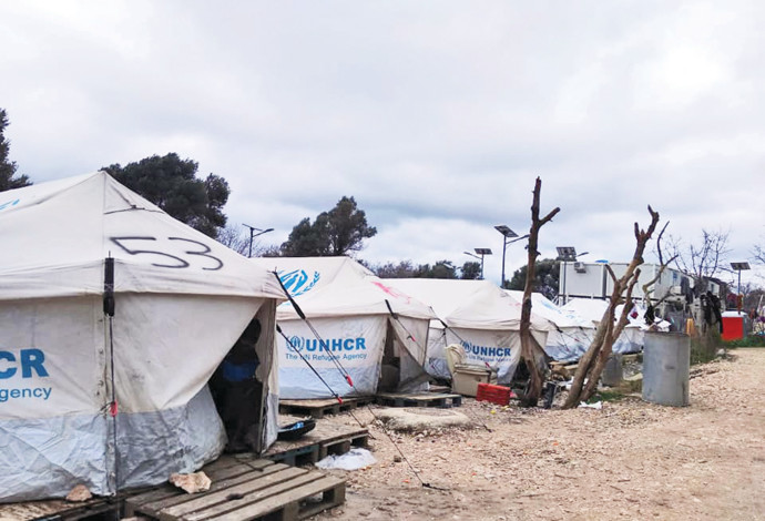 מחנה פליטים ביוון (צילום:  תמר דרסלר)