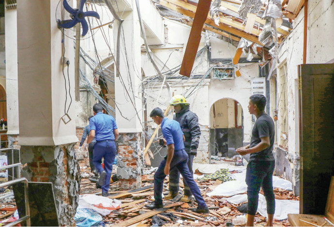 הפיגוע בסרי לנקה (צילום:  קמילה קרונאראטן, סוכנות אנדולי)