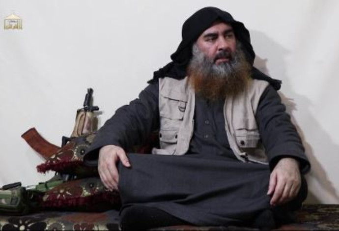 מנהיג דאעש, אבו בכר אל בגדאדי (צילום:  רשתות ערביות)