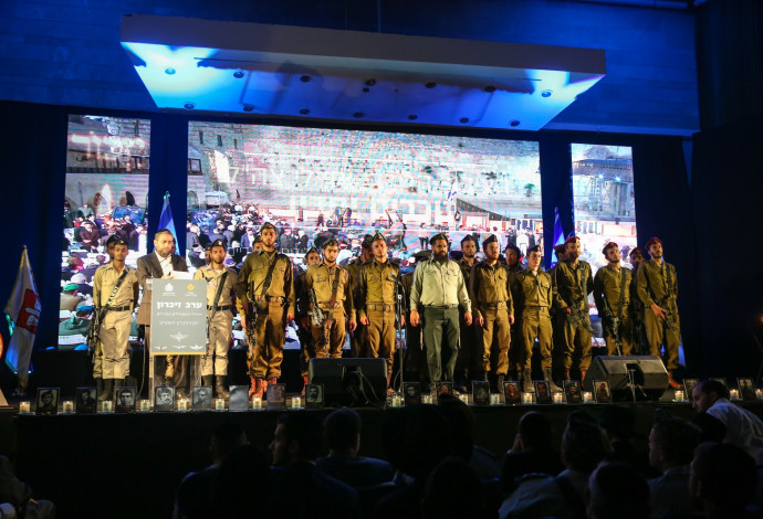 הטקס לחיילים החרדים (צילום:  איציק בלניצקי, משרד הביטחון)