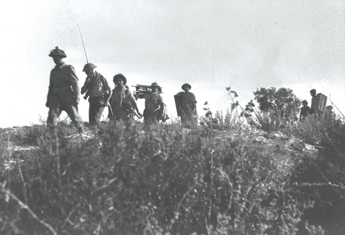 חיילים במלחמת יום העצמאות  (צילום:  לע"מ)