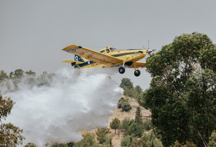 מטוסי כיבוי פועלים בגל השריפות (צילום:  עומר שפירא, דוברות כבאות והצלה)