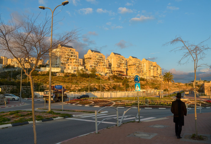 עיר חרדית בבנימין (צילום:  פלאש 90)