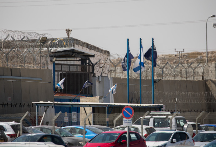 כלא עופר (צילום:  יונתן זינדל, פלאש 90)