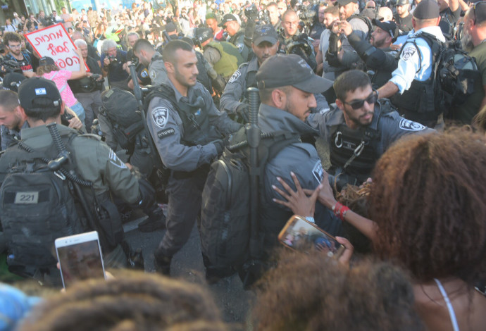 מחאה בתל אביב (צילום:  אבשלום ששוני)