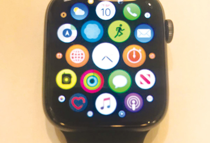 Apple Watch 4 (צילום:  פלאפון)