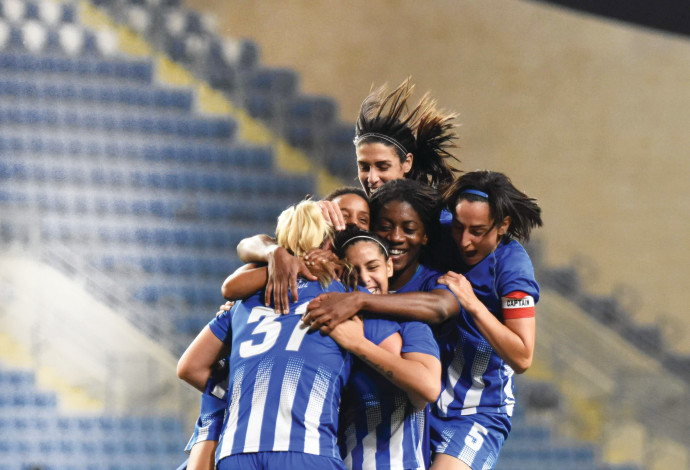  גמר גביע הנשים בכדורגל  (צילום:  מושיק אושרי אס"א ת"א)