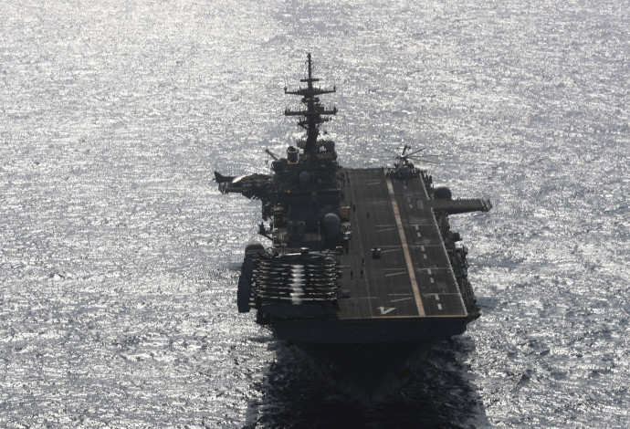 ה-USS BOXER (צילום:  רויטרס)