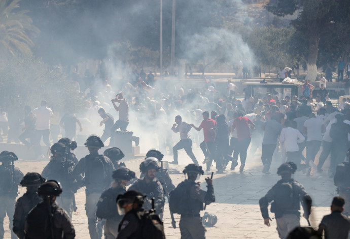 מהומות בהר הבית (צילום:  AFP)