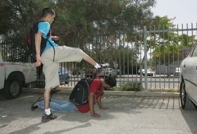 אלימות נוער, אילוסטרציה (צילום:  יהודה לחיאני)