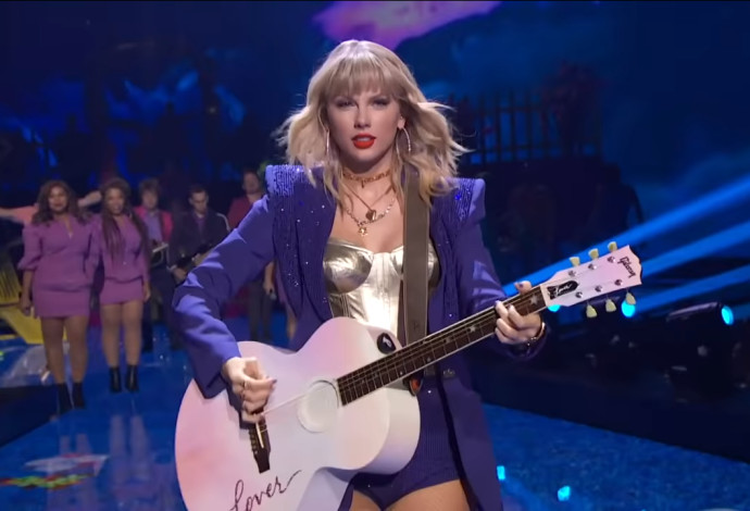 טיילור סוויפט (צילום: צילום מסך)
