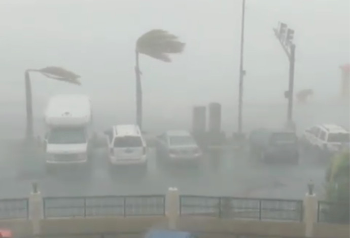 הוריקן "דוריאן" (צילום:  רויטרס)