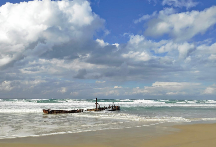 חוף דור-הבונים (צילום:  רן פרץ)
